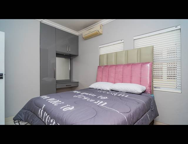 2 BEDROOM APARTMENT FOR SALE IN LA LUCIA